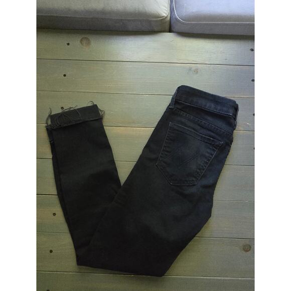 EUC Mother Denim Looker Ankle Fray - 24 waist - Picture 6 of 6